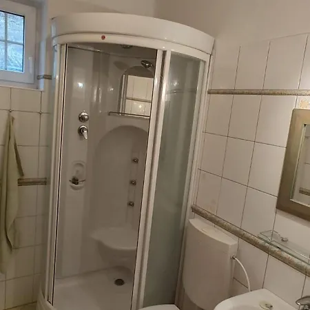 Nyaraló Slunecni Stran - Dum Pro 9 Osob Dolni Dvur