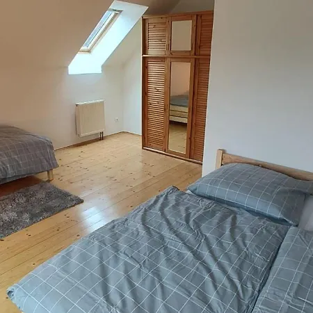 Slunecni Stran - Dum Pro 9 Osob *